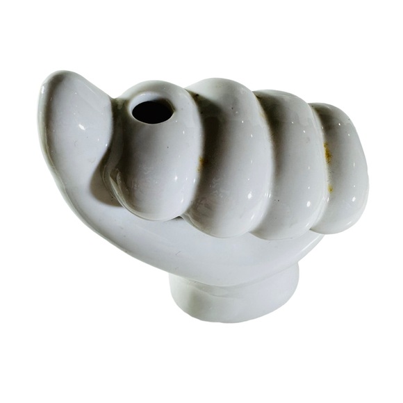 Life-size white vintage hand vase,  fist vase - Picture 6 of 6